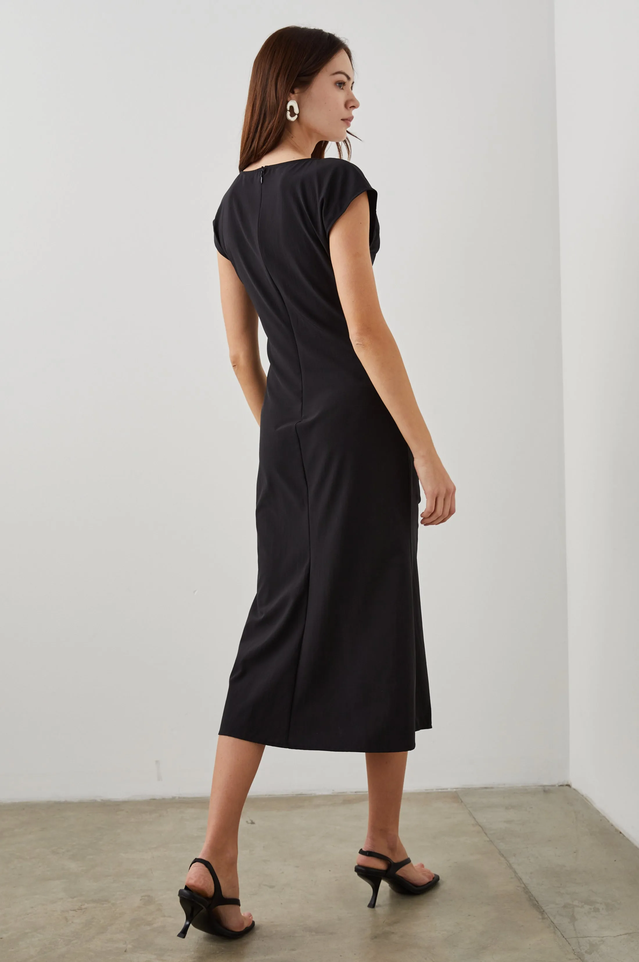 AUREN DRESS - BLACK