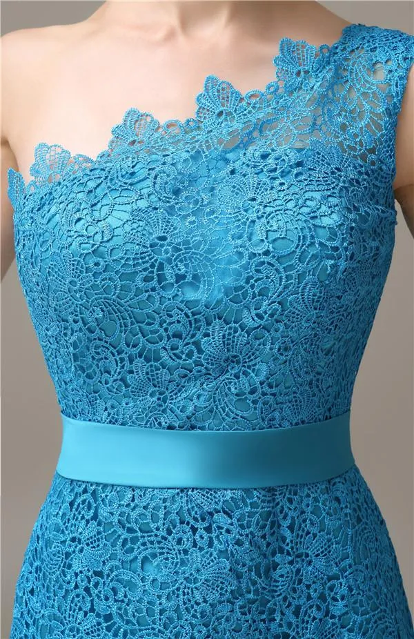 Charming Lace One-shoulder Short Bridesmaid Dresses