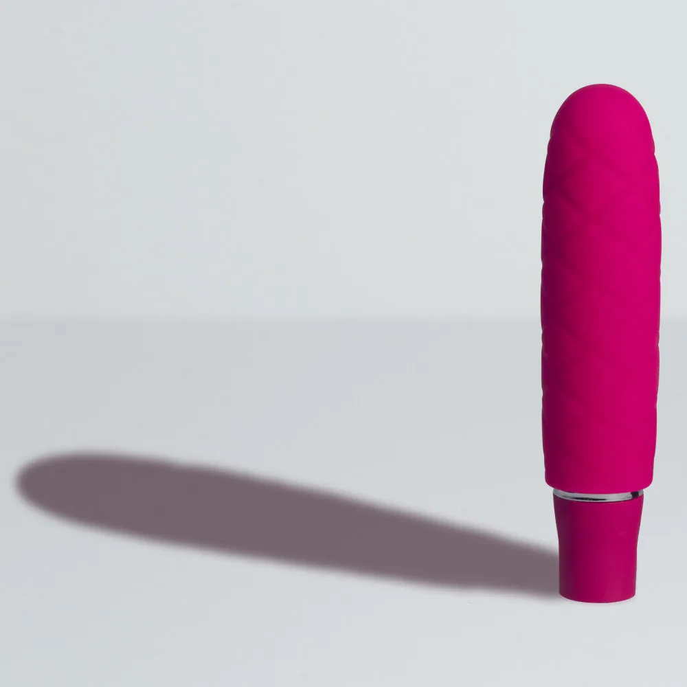 Luxe By Blush® | Cozi Fuchsia 4.75-Inch Vibrating Mini Vibrator