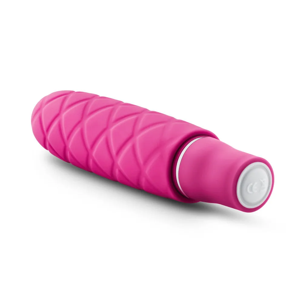 Luxe By Blush® | Cozi Fuchsia 4.75-Inch Vibrating Mini Vibrator